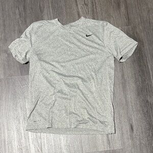 Nike Men's Heather Gray Short Sleeve Tee
